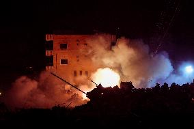Israeli Strikes Hit Southern Lebanon