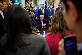 DC: President Trump Signs Executive Orders on Nuclear Energy at the White House