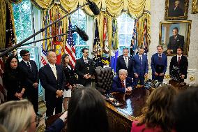 DC: President Trump Signs Executive Orders on Nuclear Energy at the White House