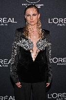 Cannes L Oreal Lights On Women Worth Award