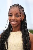 Cannes - Jeunes Meres Photocall