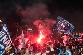 Naples Fans Celebrate Napoli s Scudetto Victory in Italy