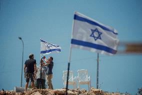 Settlers Raise Flags In Bruqin - West Bank