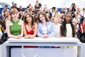 Cannes Jeunes Meres Photocall AM