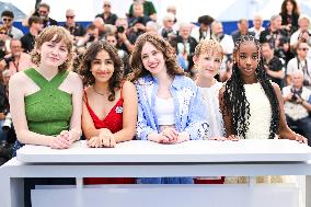 Cannes Jeunes Meres Photocall AM