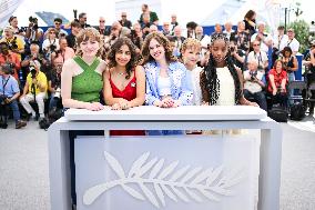 Cannes Jeunes Meres Photocall AM