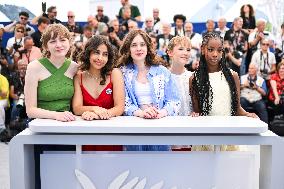 Cannes Jeunes Meres Photocall AM