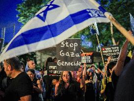 Anti War Protesting At The Tel Aviv - Israel