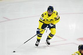 ICE HOCKEY WC SEMI FINAL SWEDEN-USA