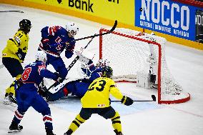 ICE HOCKEY WC SEMI FINAL SWEDEN-USA