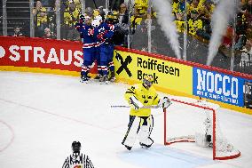 ICE HOCKEY WC SEMI FINAL SWEDEN-USA