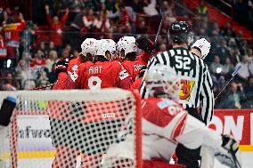 ICE HOCKEY WC SEMI FINAL SWITZERLAND-DENMARK