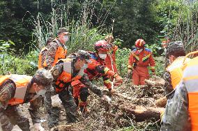 Mountain Flood Disaster Rescue in Sanshe
