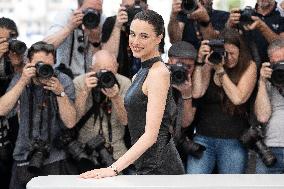 Cannes - Honey Don't! Photocall DN