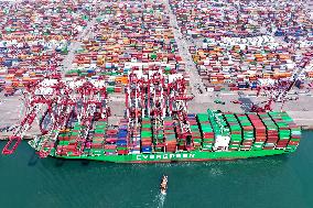 Port Container Trade