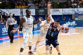 BASKET - Serie A2 - PlayOff - S.Bernardo Cantu vs Real Sebastiani Rieti