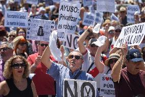 Rally For Public Health Care - Madrid