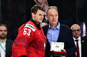 ICE HOCKEY WC GOLD MEDAL GAME SWITZERLAND-USA