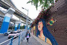 Public Spaces Art Ecology in Chongqing