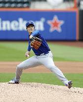 Baseball: Ohtani throws live batting practice