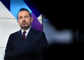 Sebastien Chenu On Dimanche En Politique - Paris