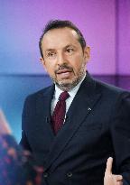 Sebastien Chenu On Dimanche En Politique - Paris