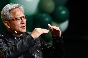 JENSEN HUANG HONORARY DOCTOR LINKÖPING