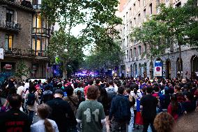 Barcelona F.C Fans Celebrate 28th Title