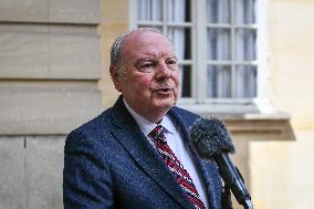 Meetings between French PM Francois Bayrou and party leaders in Paris - FA