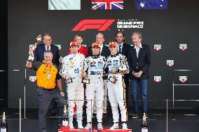 Royals At Monaco Grand Prix Podium - Monte Carlo