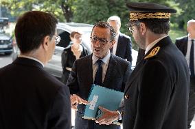 Bruno Retailleau reveals the outlines of his fight against Islamism - Nanterre AJ