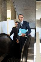 Bruno Retailleau reveals the outlines of his fight against Islamism - Nanterre AJ