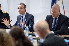 Bruno Retailleau reveals the outlines of his fight against Islamism - Nanterre AJ