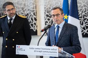 Bruno Retailleau reveals the outlines of his fight against Islamism - Nanterre AJ