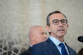 Bruno Retailleau reveals the outlines of his fight against Islamism - Nanterre AJ