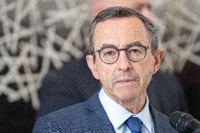 Bruno Retailleau reveals the outlines of his fight against Islamism - Nanterre AJ