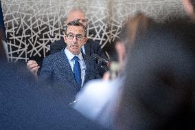 Bruno Retailleau reveals the outlines of his fight against Islamism - Nanterre AJ