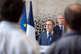 Bruno Retailleau reveals the outlines of his fight against Islamism - Nanterre AJ