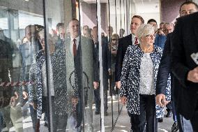 Ministerial Visit To Novo Nordisk Factory - Chartres
