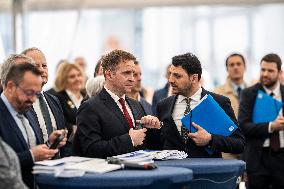 Ministerial Visit To Novo Nordisk Factory - Chartres