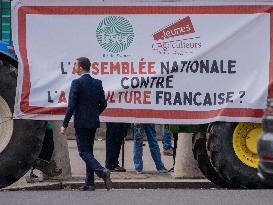 Farmers Protest In Paris