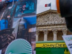 Farmers Protest In Paris