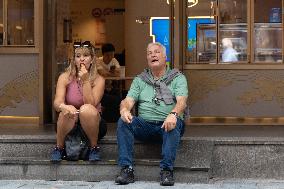 Foreign Tourists in Shanghai