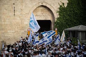 Far-Right Israeli Activists Clash with A Palestinian Man - Jerusalem