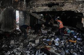 At Least 33 People Killed in Israeli Air Strike - Gaza