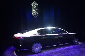 Huawei MAEXTRO S800 Ultra-luxury Car