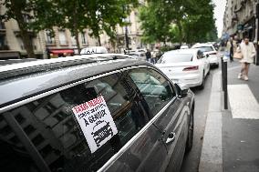 Taxi protest in Paris - FA