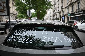 Taxi protest in Paris - FA