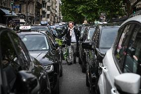 Taxi protest in Paris - FA