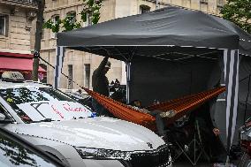 Taxi protest in Paris - FA